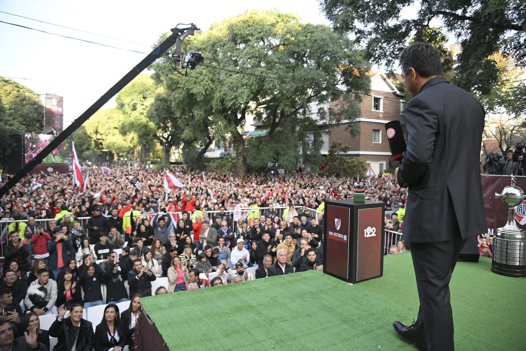 مارسێلۆ گایاردۆ و هاندەرانی ریڤەرپلەیت